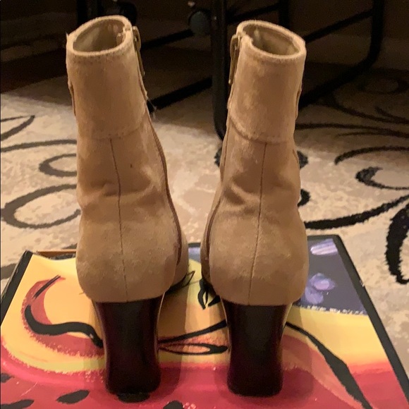 Ankle boots by Predictions - Picture 3 of 5